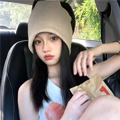 衢州伴游女生丛河灵的资料